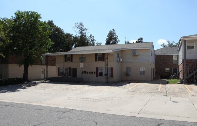 4224 Swire Ave in Baton Rouge, LA - Foto de edificio - Building Photo