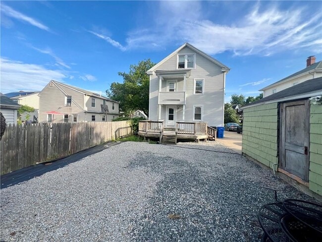 114 Brandon Rd in Cranston, RI - Building Photo - Building Photo