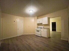 160 Quinnipiac Ave, Unit 2 in New Haven, CT - Building Photo