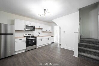 426 N Bradley Ave in Indianapolis, IN - Building Photo - Building Photo