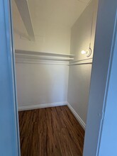 1237 S Alvarado St Apartments in Los Angeles, CA - Building Photo - Building Photo