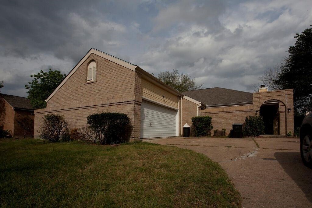 6318 Crakston St in Houston, TX - Building Photo