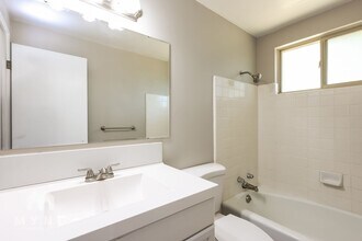 108 Millerberg Dr in Sandy, UT - Building Photo - Building Photo