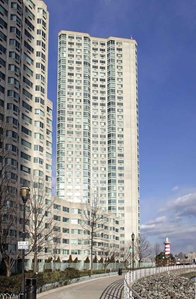 Atlantic in Jersey City, NJ - Building Photo - Building Photo