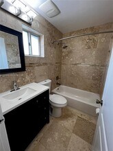 351 NW 82nd Ave in Miami, FL - Building Photo - Building Photo