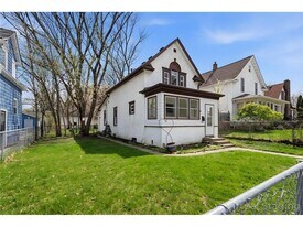 3451 N Oliver Ave in Minneapolis, MN - Building Photo