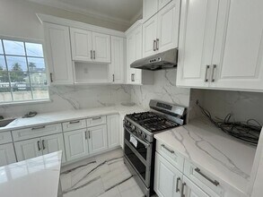 610 N Hidalgo Ave in Alhambra, CA - Building Photo - Building Photo