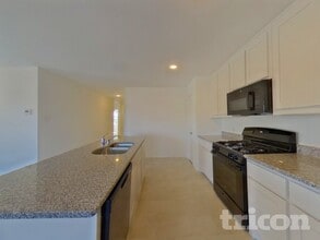 2500 Bunkerton Dr in Fort Worth, TX - Building Photo - Building Photo