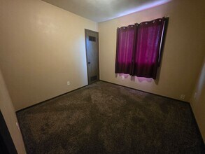 3609 Joan Dr in Waterloo, IA - Building Photo - Building Photo