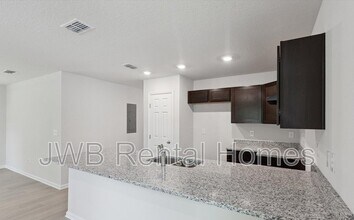 2157 Mc Quade St in Jacksonville, FL - Building Photo - Building Photo