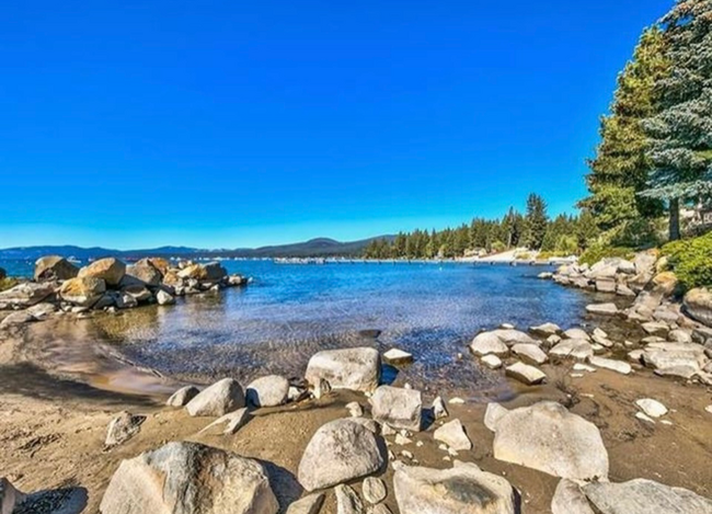 7600 N Lake Blvd-Unit -7 in Tahoe Vista, CA - Building Photo - Building Photo