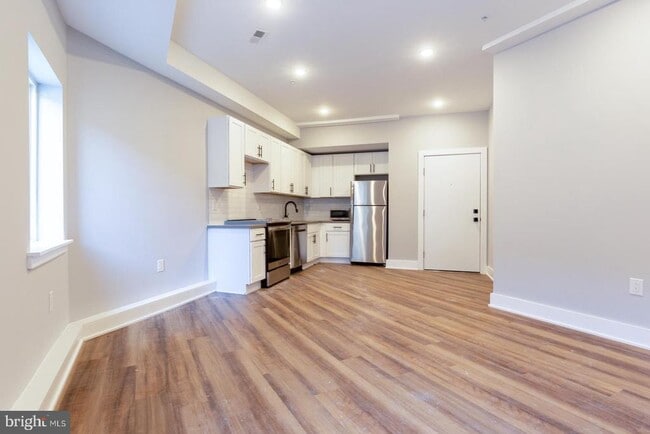 3965 Lancaster Ave in Philadelphia, PA - Building Photo - Building Photo