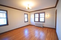 3124 Fremont Ave S in Minneapolis, MN - Building Photo - Interior Photo