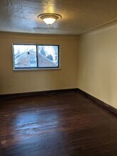 8911 Esper St in Detroit, MI - Building Photo - Building Photo