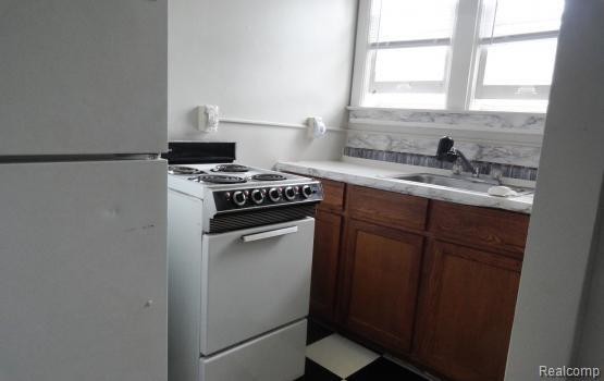 28 Moross St-Unit -3 in Mount Clemens, MI - Building Photo - Building Photo