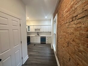 81 Warren St, Unit 1 in Columbus, OH - Building Photo - Building Photo