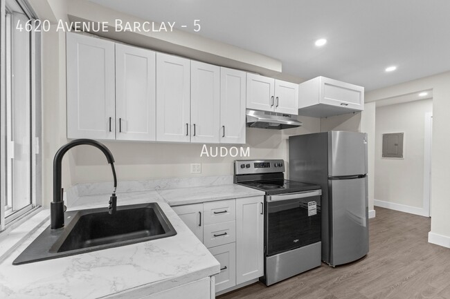 4620 Av. Barclay in Montréal, QC - Building Photo - Building Photo