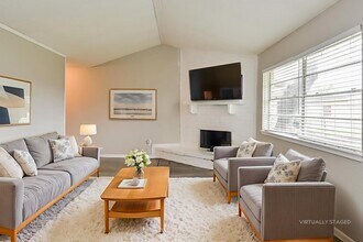 4927 Kilkenny Dr in Houston, TX - Building Photo - Building Photo