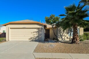 10231 Cll Del Este in Tucson, AZ - Building Photo