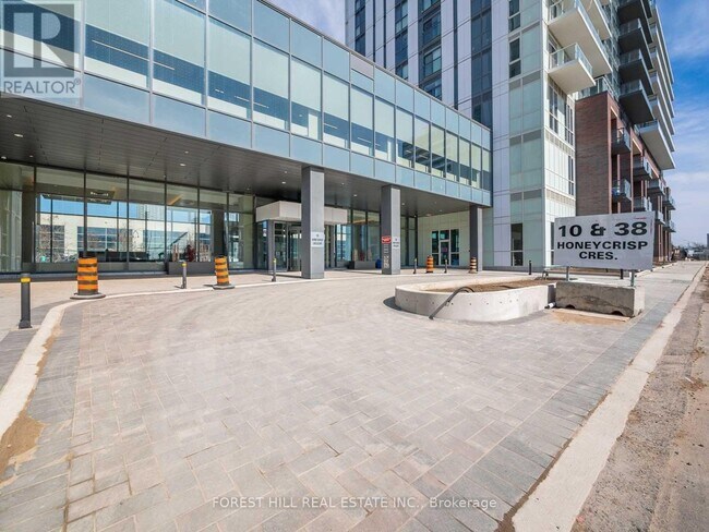 38-938 Honeycrisp Cres in Vaughan, ON - Building Photo - Building Photo