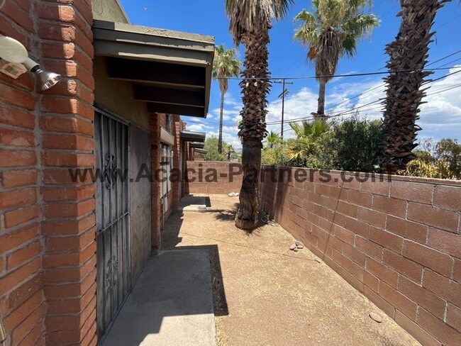 property at 2450 E 2nd St