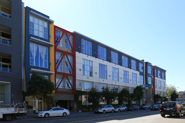 673 Brannan in San Francisco, CA - Building Photo - Building Photo