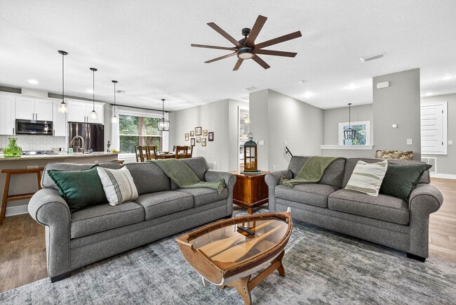 property at 1826 Beachway Ln