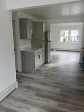 49 Swezey St in Patchogue, NY - Building Photo - Building Photo