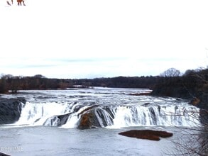 16 Cataract St in Cohoes, NY - Building Photo - Building Photo