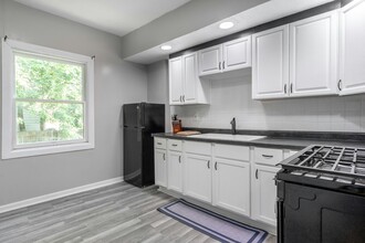 3797 W 38th St in Cleveland, OH - Building Photo - Building Photo