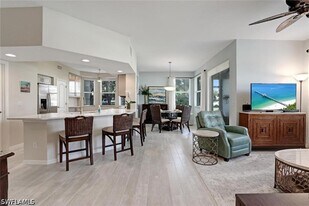 9030 Las Maderas Dr in Bonita Springs, FL - Building Photo