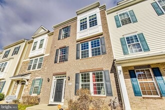 2814 Shearwater Ln in Frederick, MD - Building Photo - Building Photo