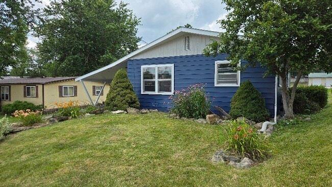 property at 218 N Spring St