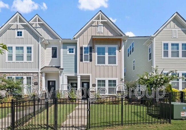 property at 2538 Lydia Ave