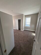 499 Delaware Ave, Unit 1 in Roebling, NJ - Foto de edificio - Building Photo