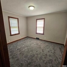 3009 West Krause Avenue in Peoria, IL - Building Photo - Building Photo