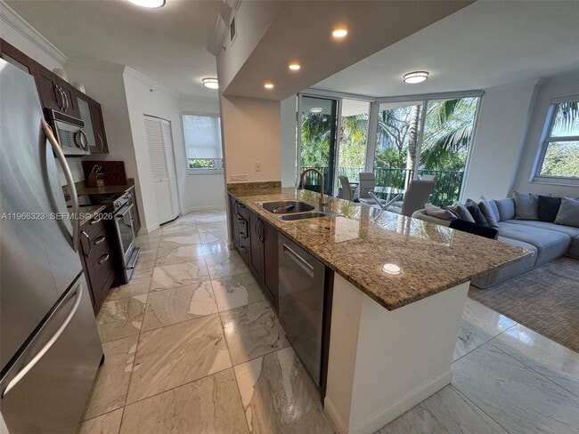 property at 20000 E Country Club Dr