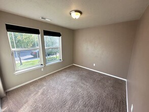 2663 Torrey Pines Way in Richland, WA - Building Photo - Building Photo