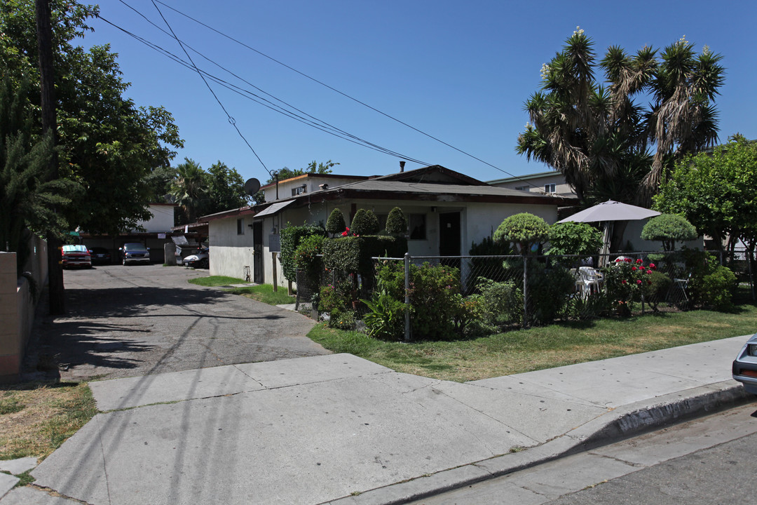 11036-11040 Elliott Ave in El Monte, CA - Building Photo