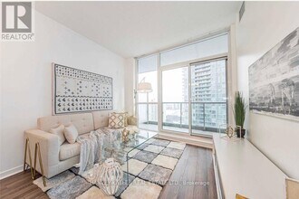 70-1470 Forest Manor Rd in Toronto, ON - Building Photo - Building Photo