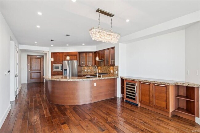 property at 5053 Scholarship