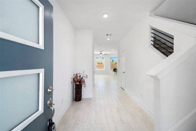 18823 River Overlook Ct in Cypress, TX - Building Photo - Building Photo