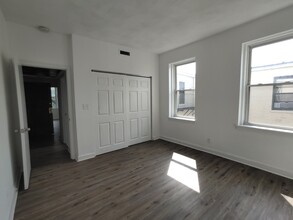 1411 Commonwealth Ave, Unit 501 in Boston, MA - Building Photo - Building Photo