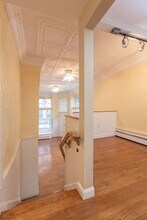 63 Myrtle St, Unit 1 in Boston, MA - Building Photo - Building Photo