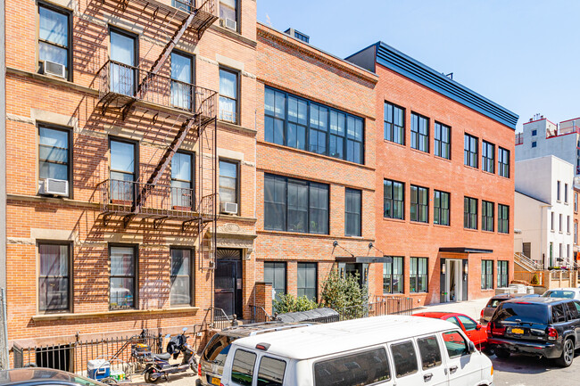 197 23rd St in Brooklyn, NY - Foto de edificio - Building Photo