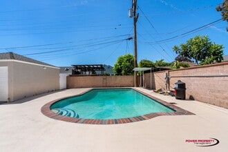 241 Alabama St in San Gabriel, CA - Building Photo - Building Photo