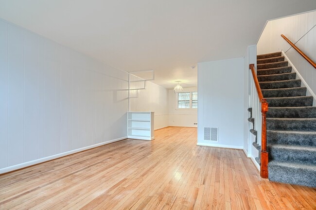 414 Westfield Rd in Dundalk, MD - Building Photo - Building Photo