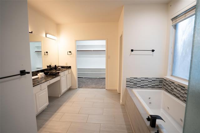 1517 Dimmit Dr in Carrollton, TX - Building Photo - Building Photo