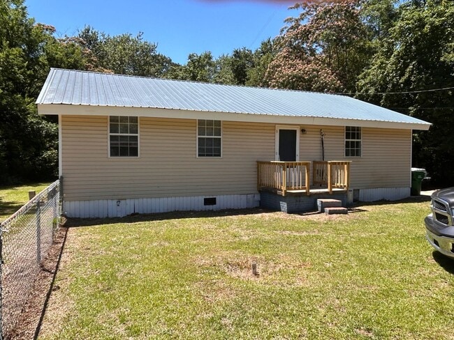 803 East Side Dr in Warner Robins, GA - Building Photo - Building Photo