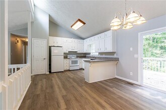 409 Arnold Rd in Lawrenceville, GA - Building Photo - Building Photo
